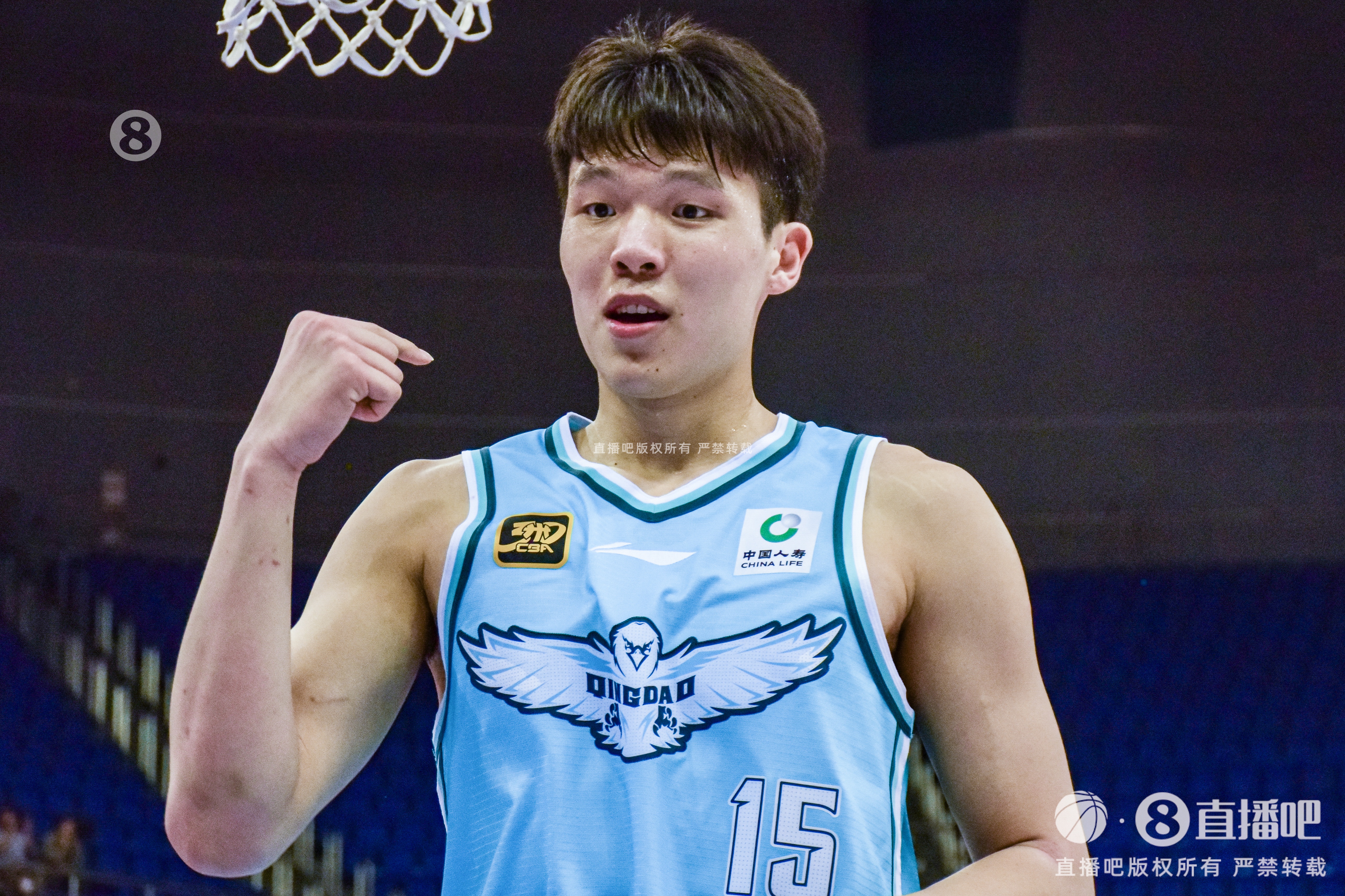 新星杨瀚森美国特训首日苦练5小时 投篮动作获专业教练指导