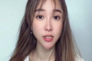 美女记者周玲安：火箭今年选择了all in，就是要赢在当下！